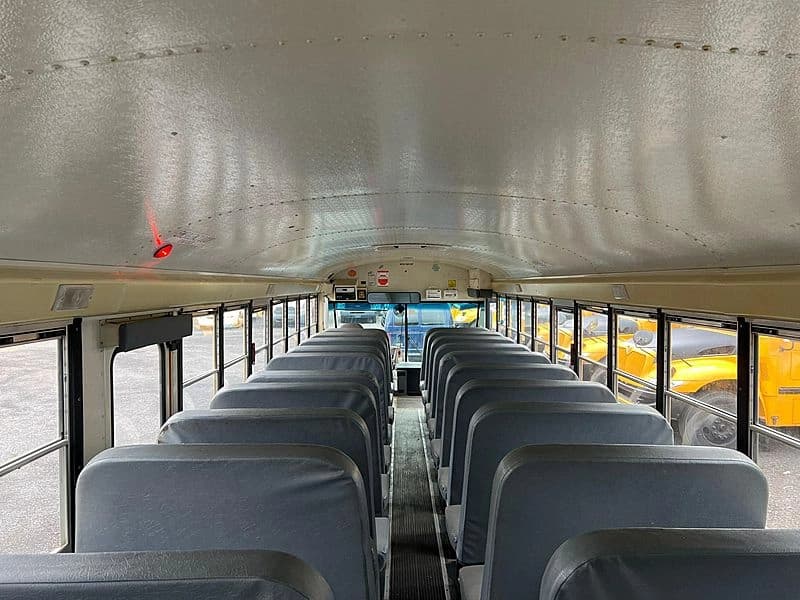 2014 IC Bus RE School Bus - Image 14
