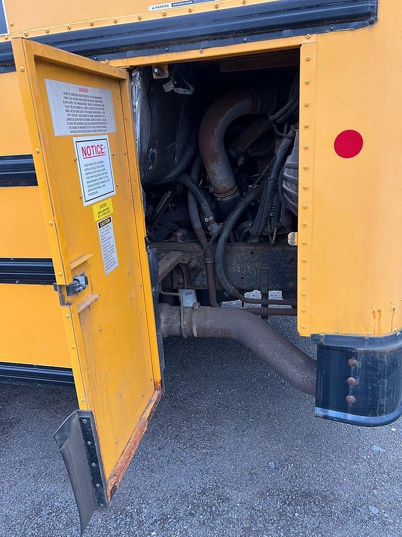 2014 IC Bus RE School Bus - Image 6