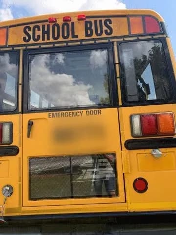 2008 Thomas Saf-T-Liner C2 School Bus - Image 4