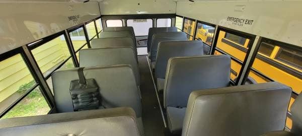 2011 Chevrolet 3500 DRW Collins School Bus - Image 7