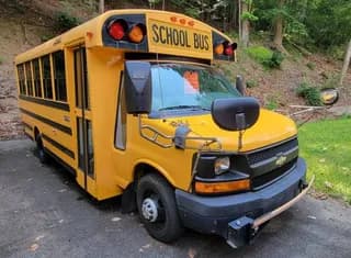 2014 Chevrolet 4500 DRW Thomas bus