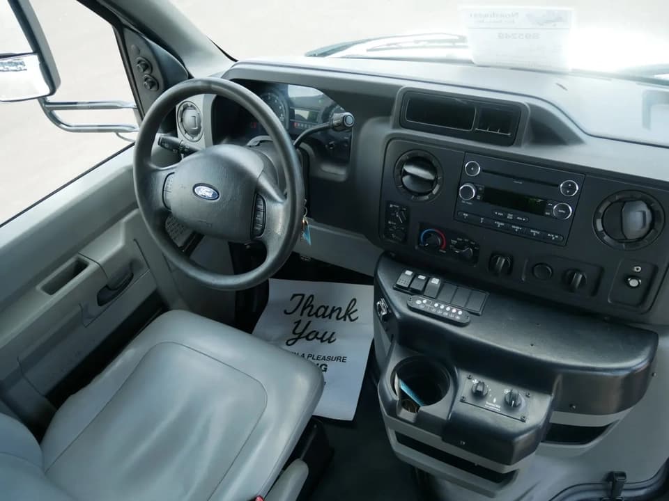 2013 Elkhart Coach EC II Shuttle Bus - Image 5