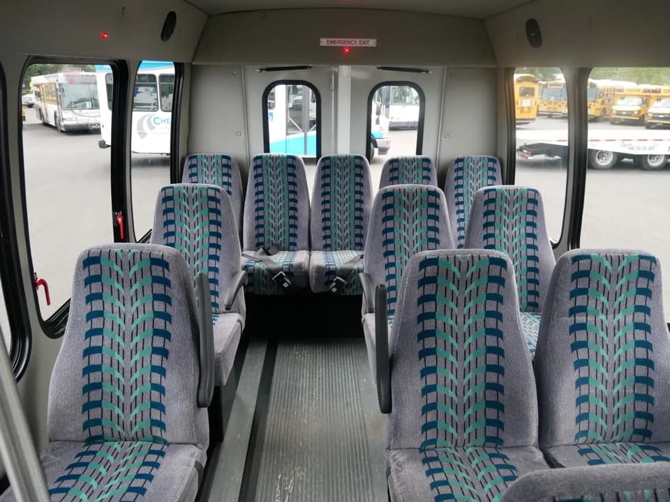 2014 Turtle Top Van Terra Shuttle Bus - Image 7