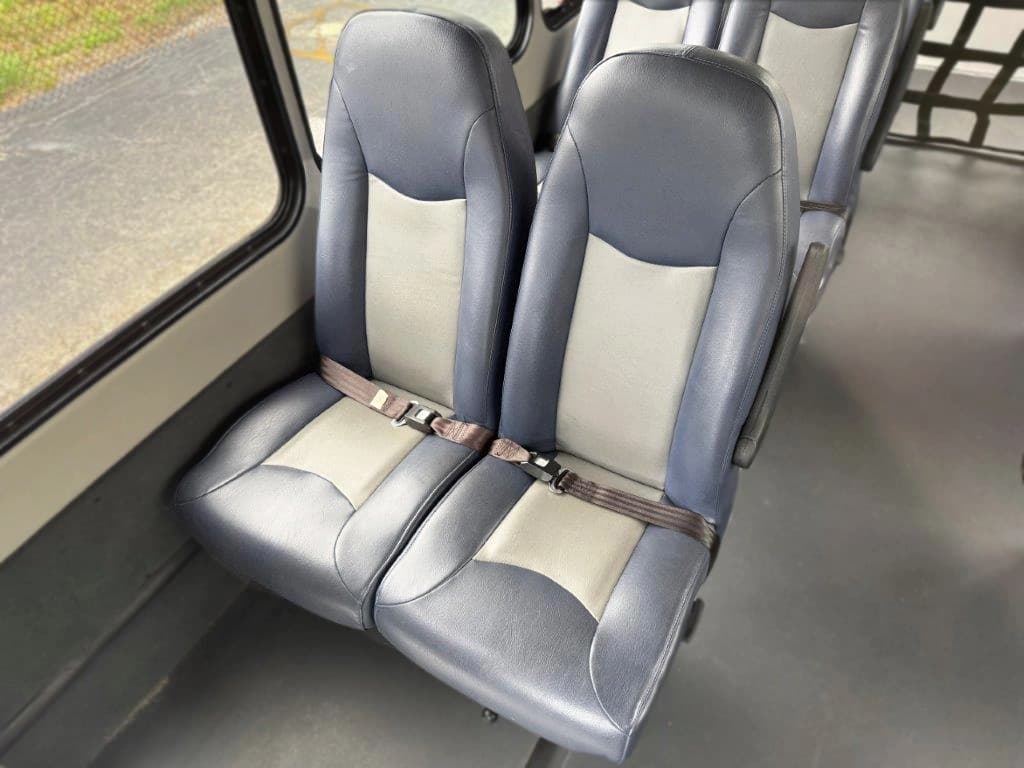 2020 Starcraft Allstar Shuttle Bus - Image 6