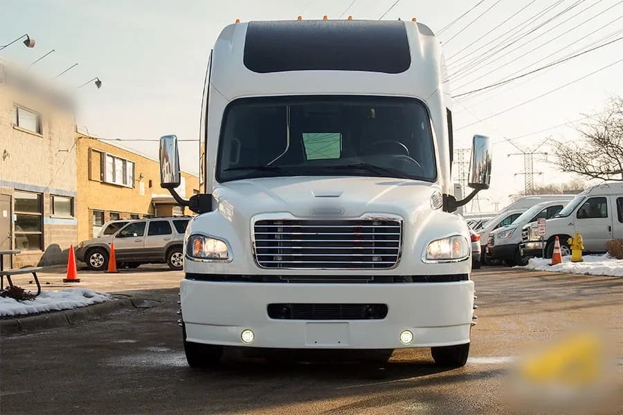 2025 Freightliner M2 Coach Bus - Image 2