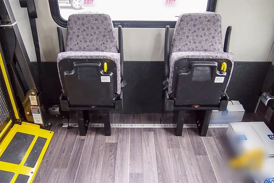 2024 Ford E450 Shuttle Bus - Image 8