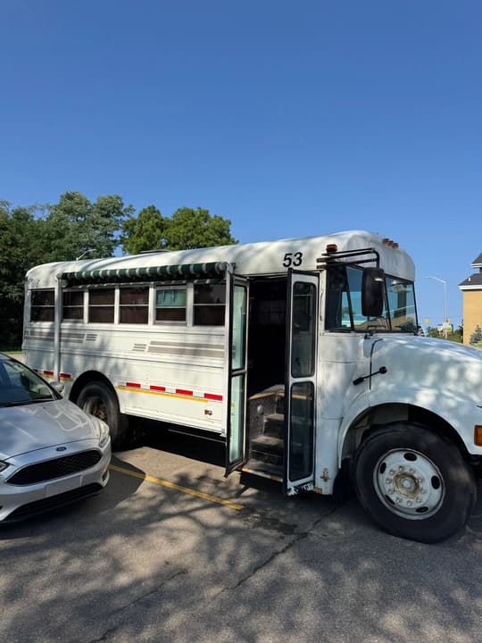 2001 International 3000IC Conversion/Specialty - Image 6