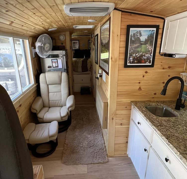 2003 International Genesis Skoolie Conversion - Image 3