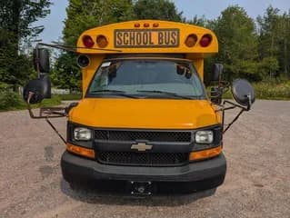 2017 Chevrolet Thomas bus