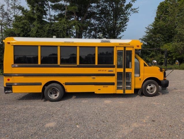 2017 Chevrolet Thomas Minotour Mini School Bus - Image 4