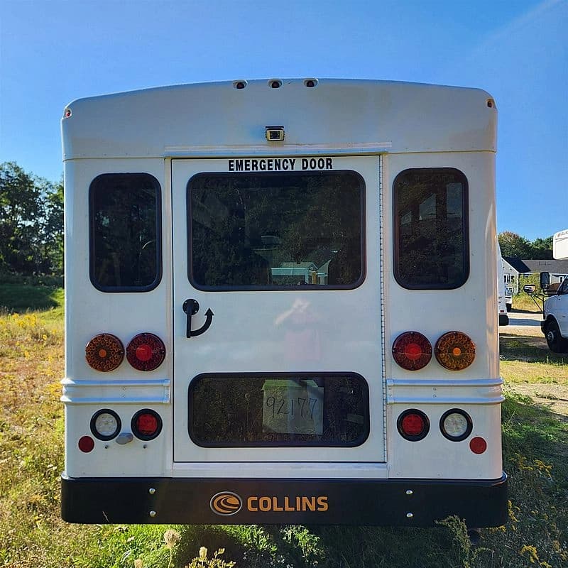 2025 Ford Collins TL400 Shuttle Bus - Image 4