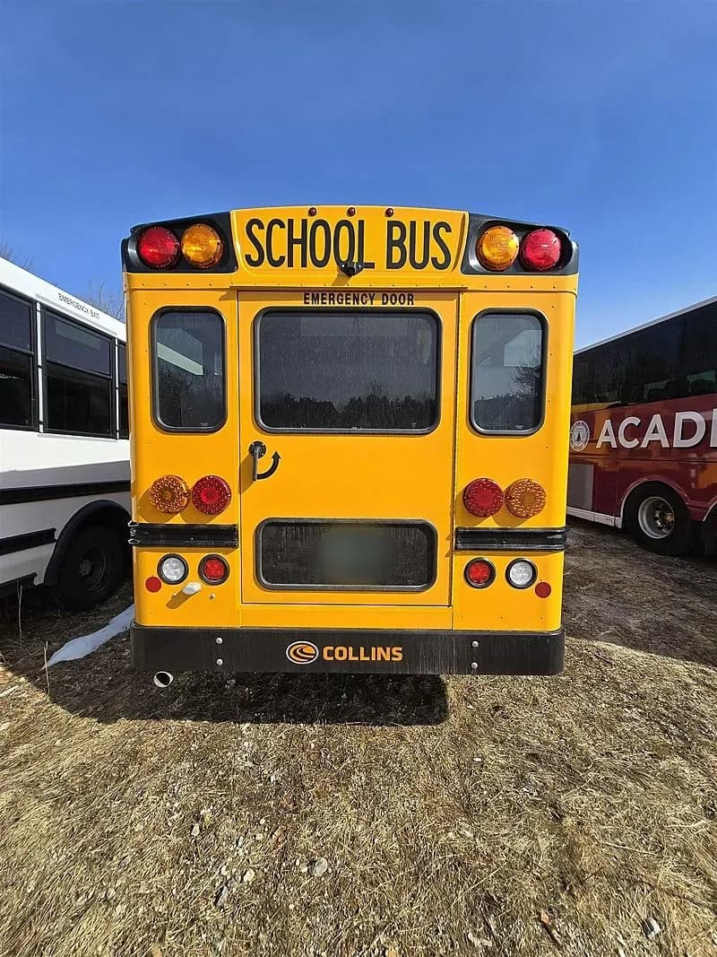 2025 Chevrolet Collins SL400 Mini School Bus - Image 3