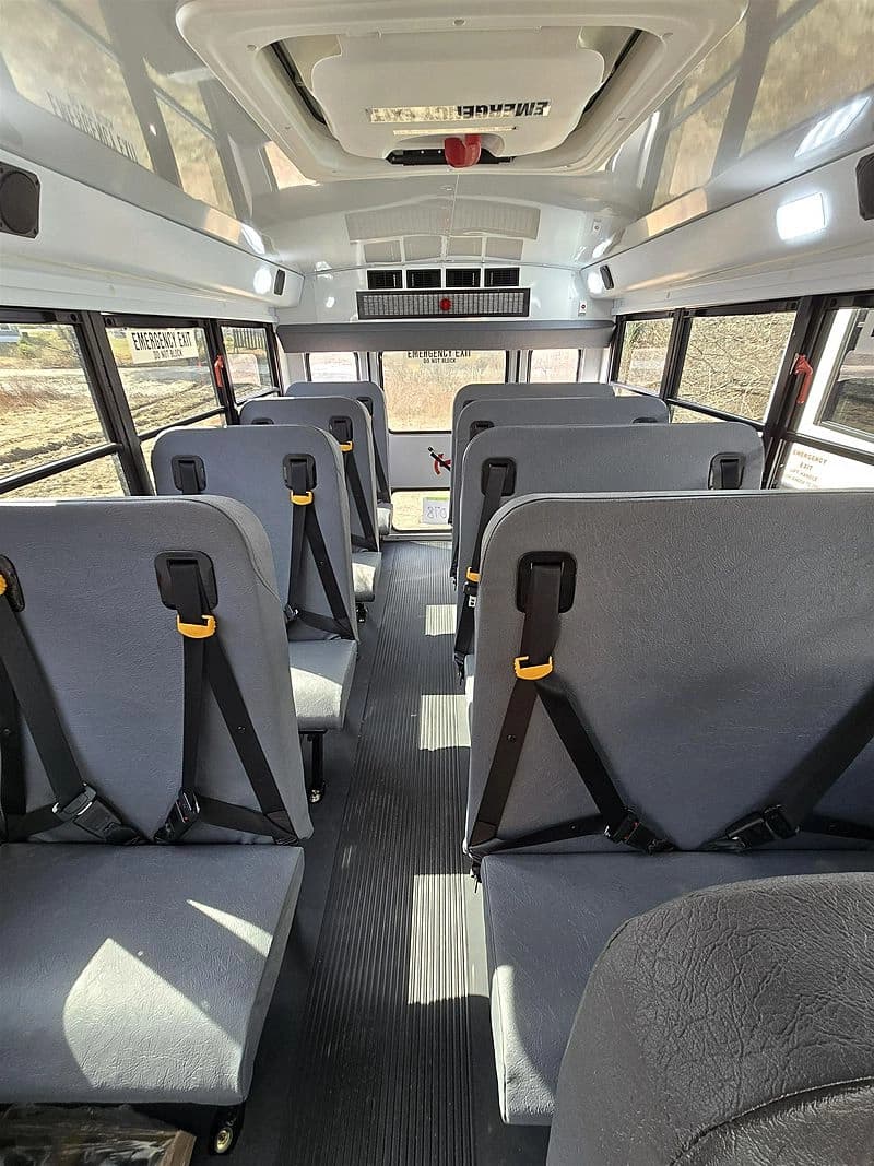 2025 Chevrolet Collins SL400 Mini School Bus - Image 8