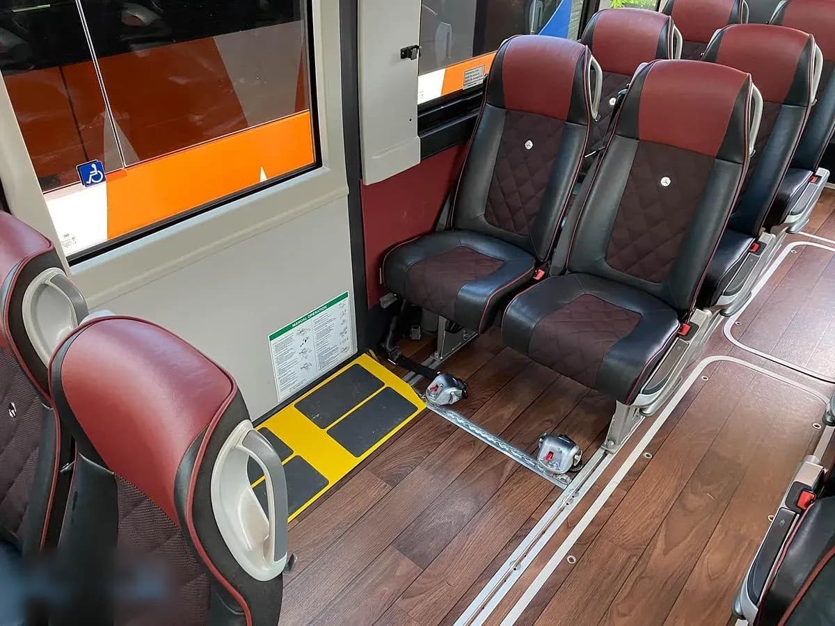 2023 Mercedes Benz Tourrider ADA Coach - Image 6