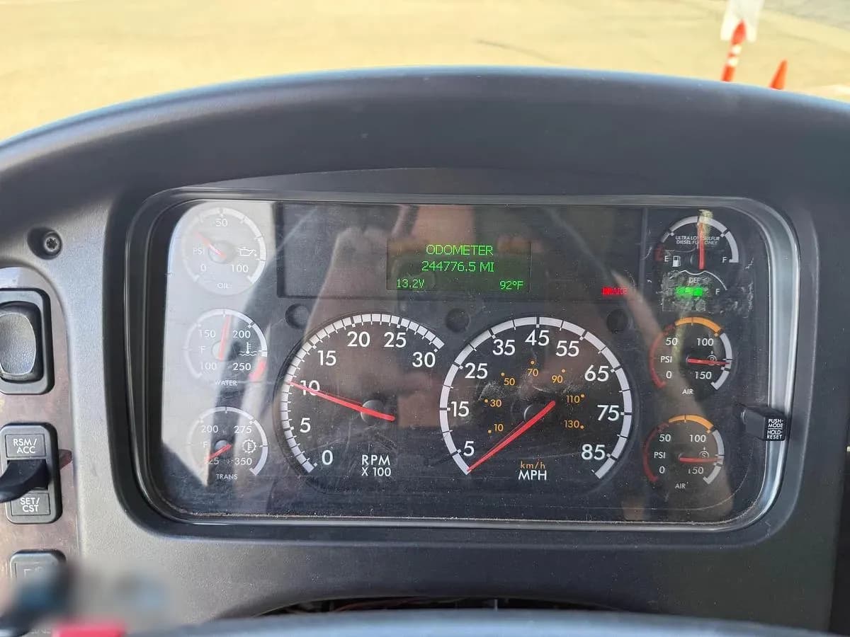 2019 Grech EG40 Coach Bus - Image 9