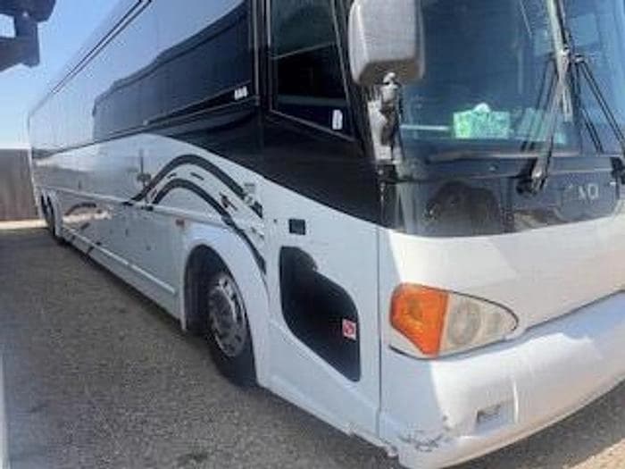 2008 Mci D4505 Coach - Image 3