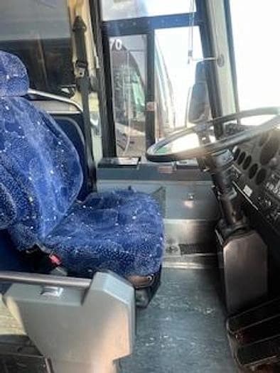 2008 Mci D4505 Coach - Image 8