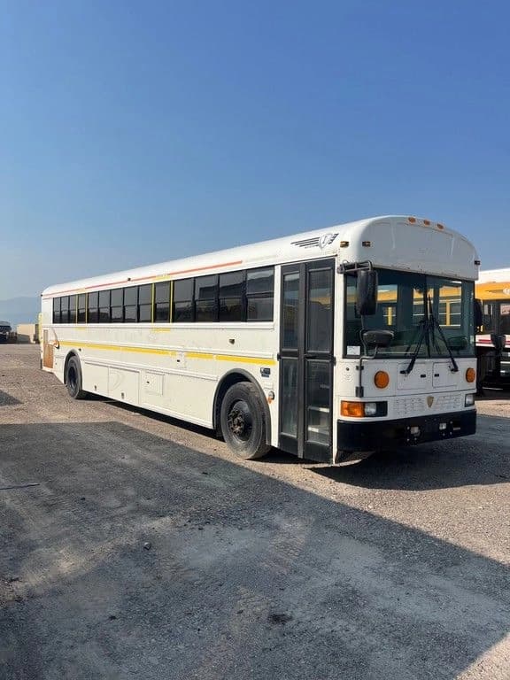 2015 IC RE School Bus - Image 3