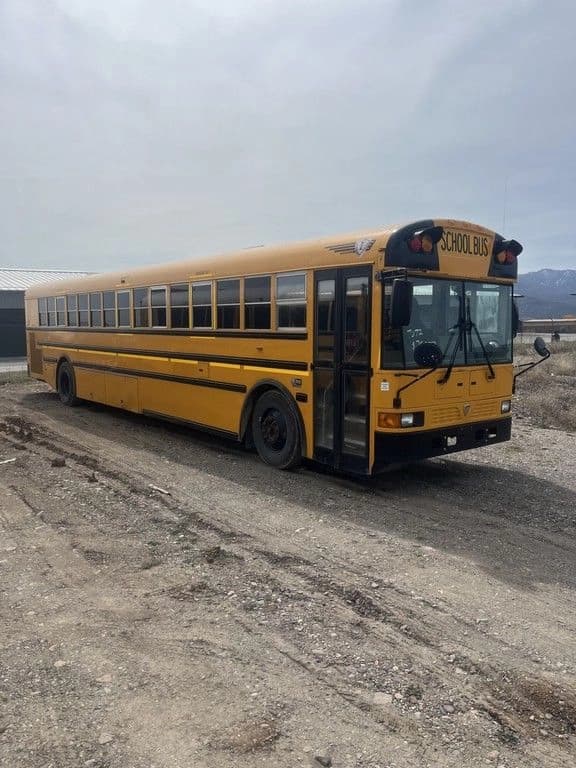 2015 IC RE School Bus - Image 2
