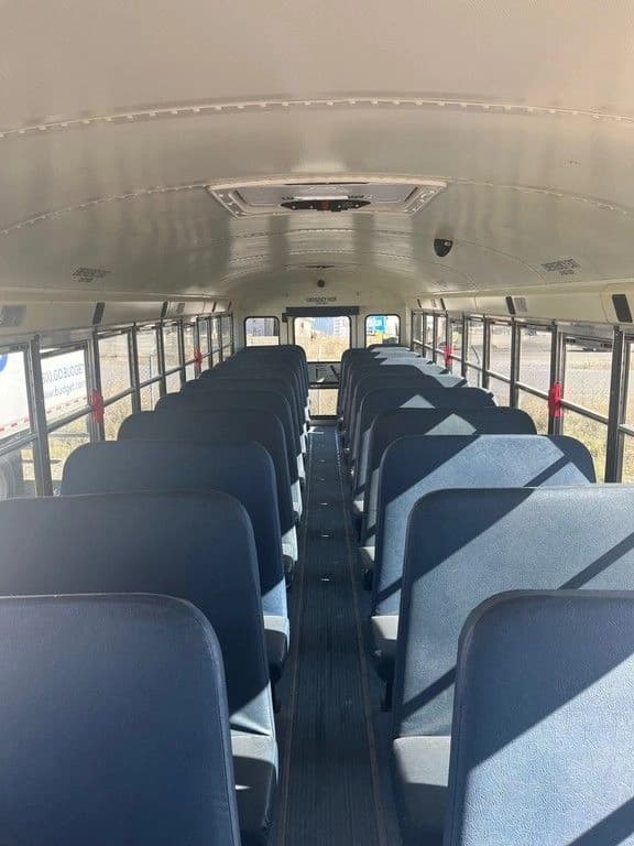2010 IC CE School Bus - Image 6