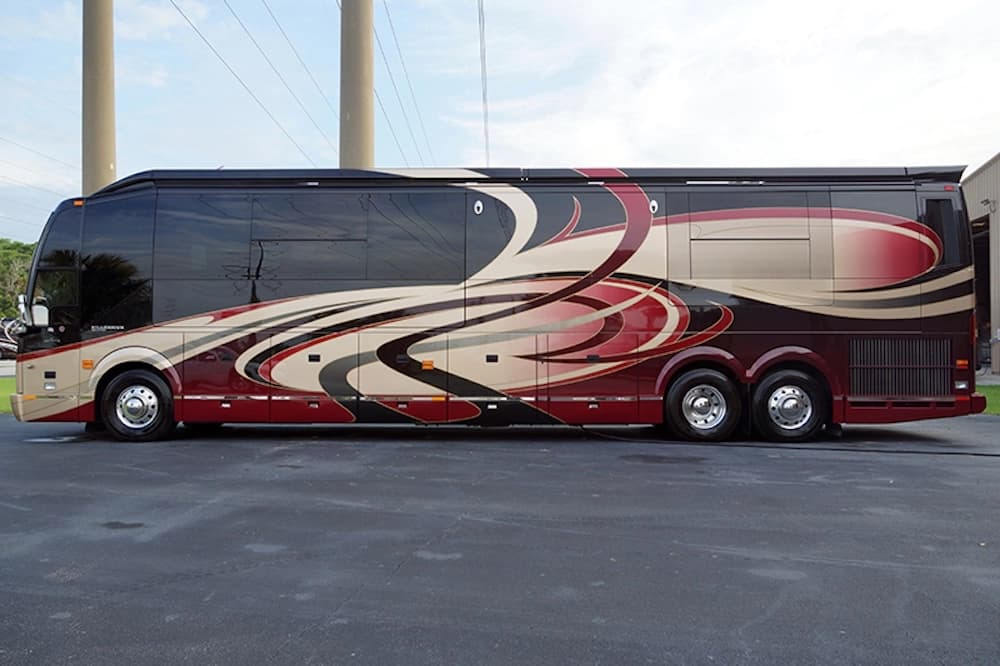 2015 Prevost Millennium H3-45 Motorhome - Image 4