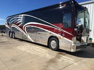 2006 Prevost Legendary XLII bus