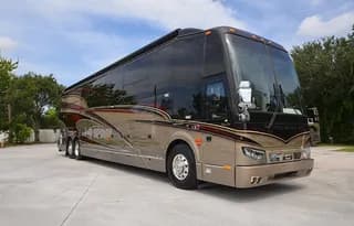2015 Prevost Liberty Elegant Lady H3-45 bus