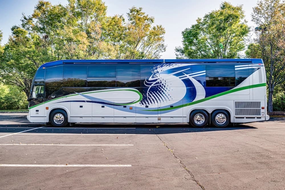 2009 Prevost Marathon H3-45 Motorhome - Image 4