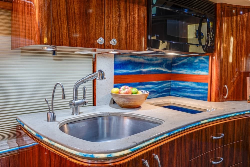 2009 Prevost Marathon H3-45 Motorhome - Image 14