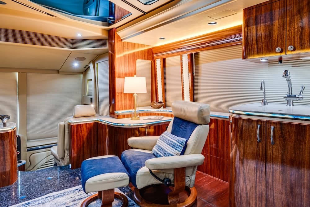 2009 Prevost Marathon H3-45 Motorhome - Image 37
