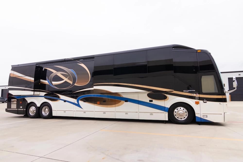 2014 Prevost Millennium H3-45 Motorhome - Image 21