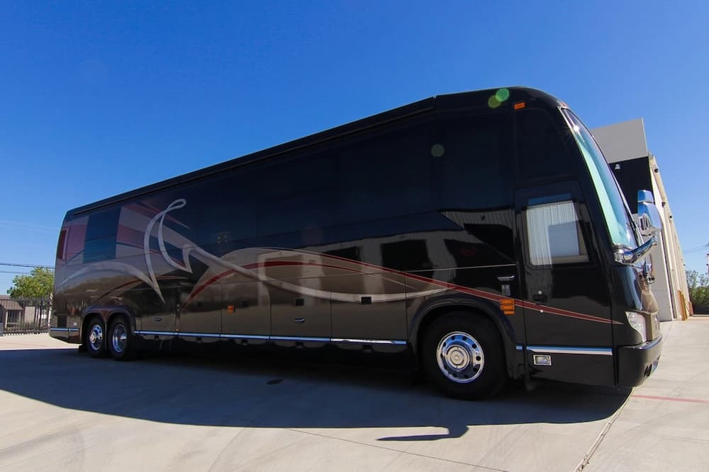 2014 Prevost Marathon H3-45 Motorhome - Image 13