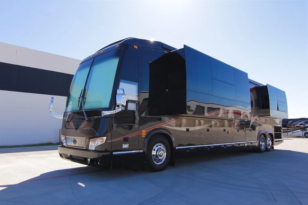 2014 Prevost Marathon H3-45 Motorhome - Image 21