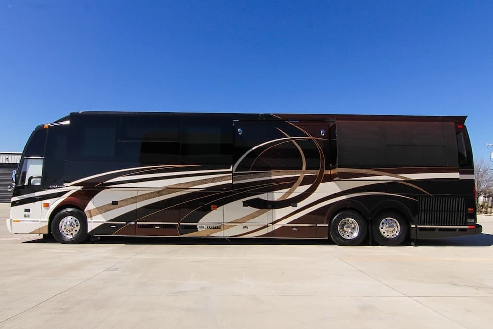2013 Prevost Millennium H3-45 Motorhome - Image 18