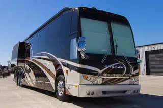 2013 Prevost Millennium H3-45 bus