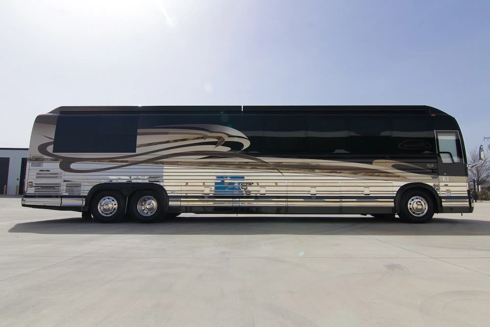 2007 Prevost Marathon XLII Motorhome - Image 20