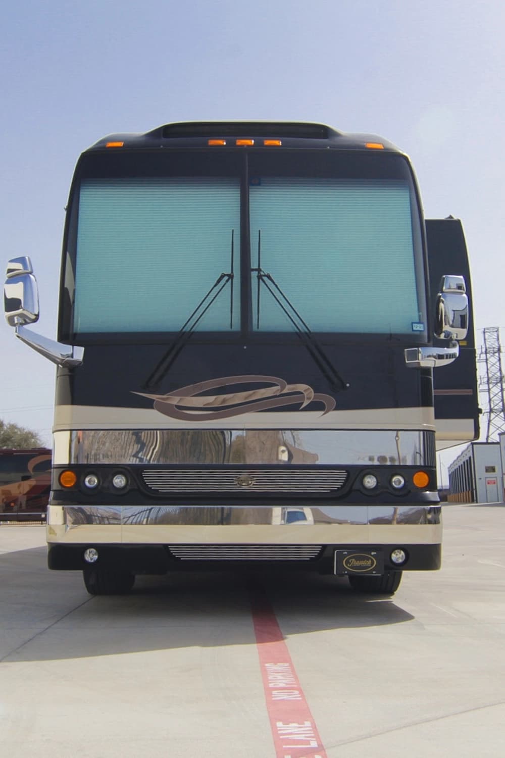 2007 Prevost Marathon XLII Motorhome - Image 22