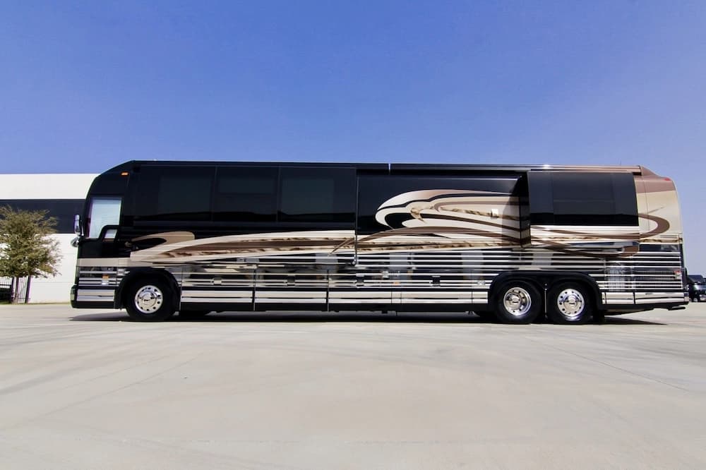 2007 Prevost Marathon XLII Motorhome - Image 26