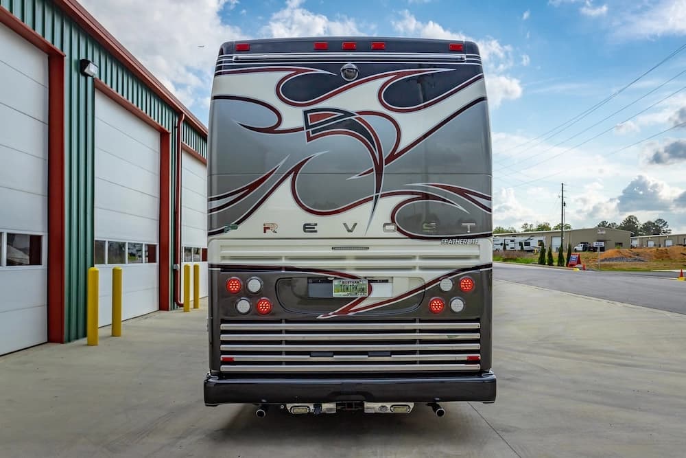 2007 Prevost Featherlite H3-45 Motorhome - Image 19