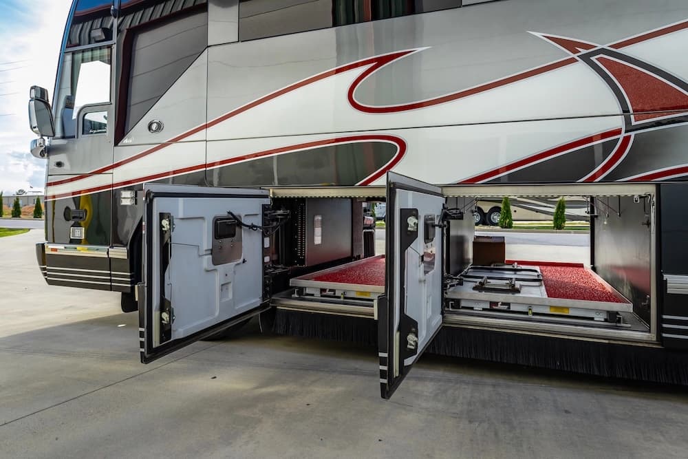 2007 Prevost Featherlite H3-45 Motorhome - Image 36