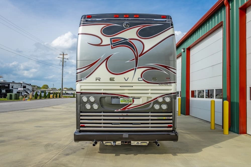 2007 Prevost Featherlite H3-45 Motorhome - Image 7