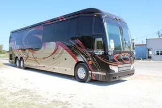 2016 Prevost Outlaw H3-45 bus