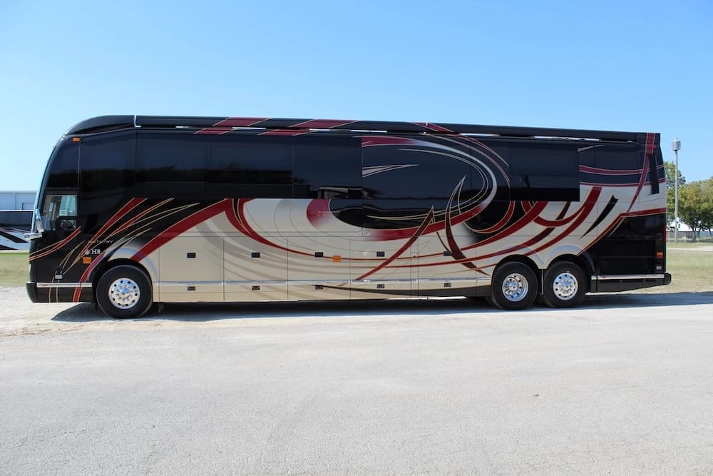 2016 Prevost Outlaw H3-45 Motorhome - Image 8