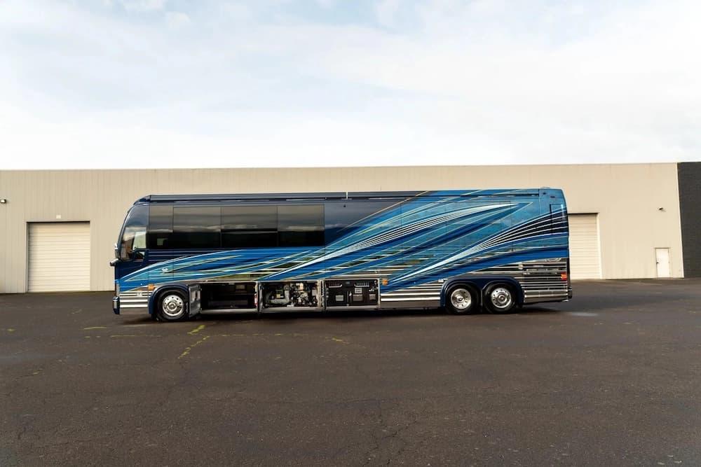 2024 Prevost Marathon X3 Motorhome - Image 44