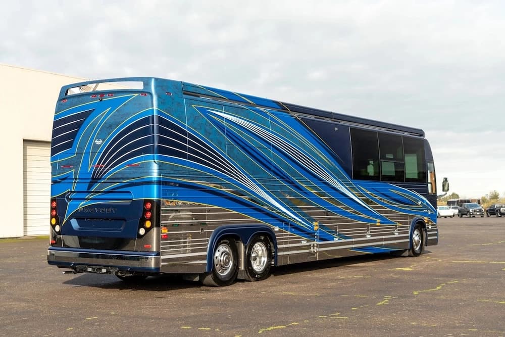 2024 Prevost Marathon X3 Motorhome - Image 48