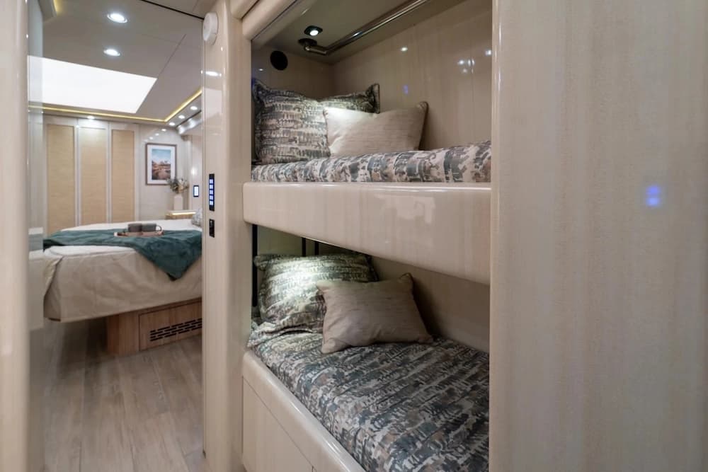 2024 Prevost Marathon X3 Motorhome - Image 9