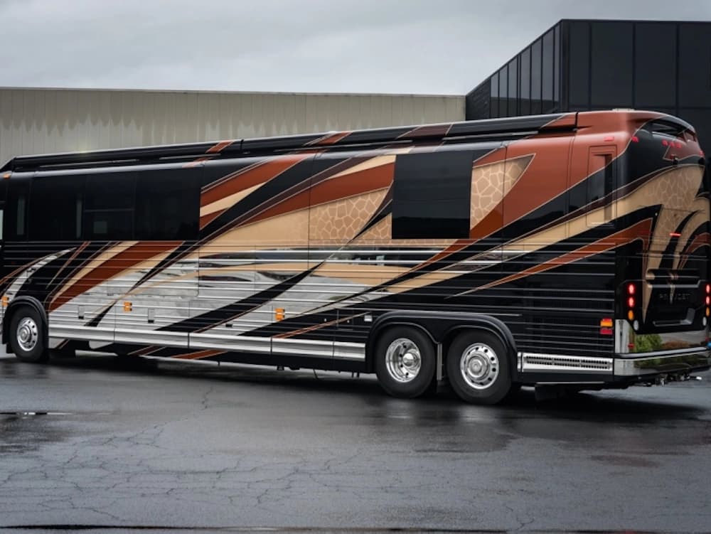 2017 Prevost Marathon X3 Motorhome - Image 40