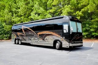 2015 Prevost Marathon X3 bus