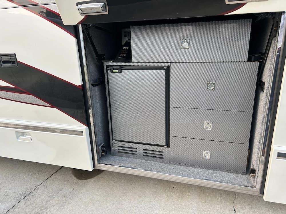2012 Prevost Liberty H3-45 Motorhome - Image 16