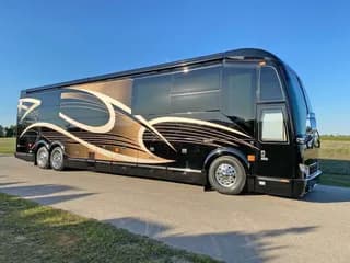 2021 Prevost Emerald H3-45 bus